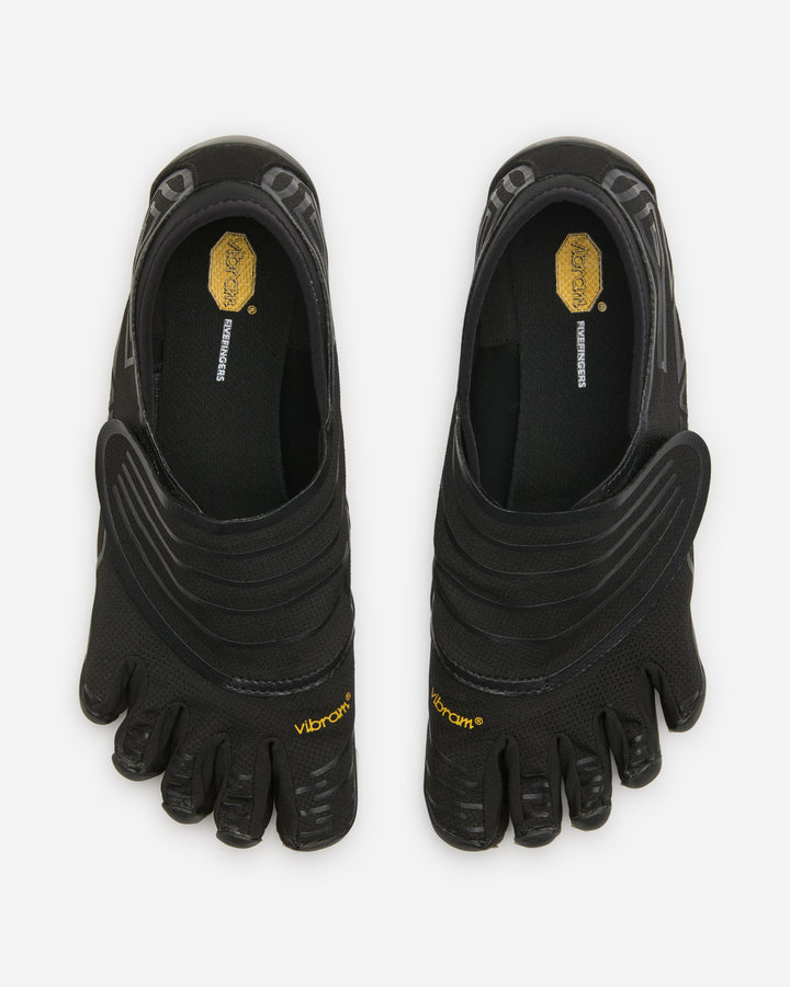 A pair of black Vibram Groundsplay (Men's) shoes with individual toe slots and yellow branding, perfect for strength training, shown from above on a white background.